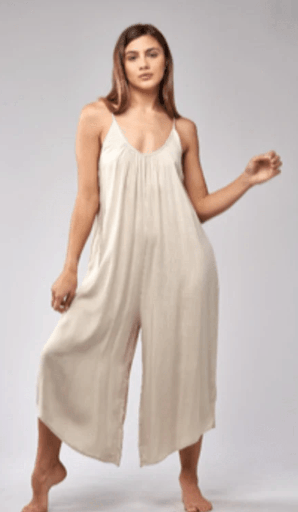 Jumpsuit with spaghetti straps and pockets SD7235 - Robin Boutique-Boutique 
