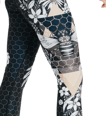 Yoga Democracy Printed Leggings in Beeloved 1103127 - Robin Boutique-Boutique 