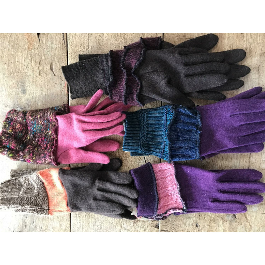 Create your own!! Custom made full finger gloves. Can be stretch velvet or 100% stretch wool. Several colors to choose from. Request yours! - Robin Boutique-Boutique    &.  Reloved Fabrics