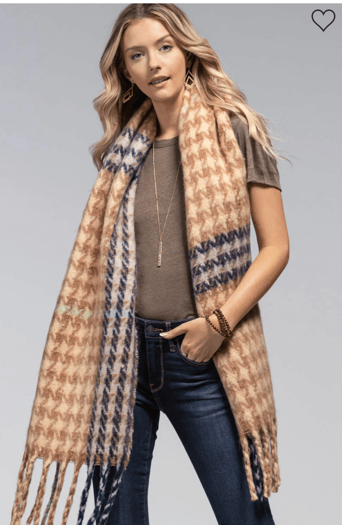 Oversized extremely cuddly soft squarescarf in fall colors - Robin Boutique-Boutique 